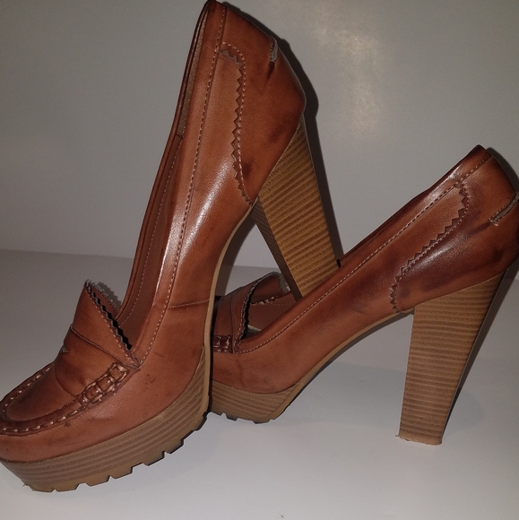 Mia Shoes Shoes - Platform Loafers